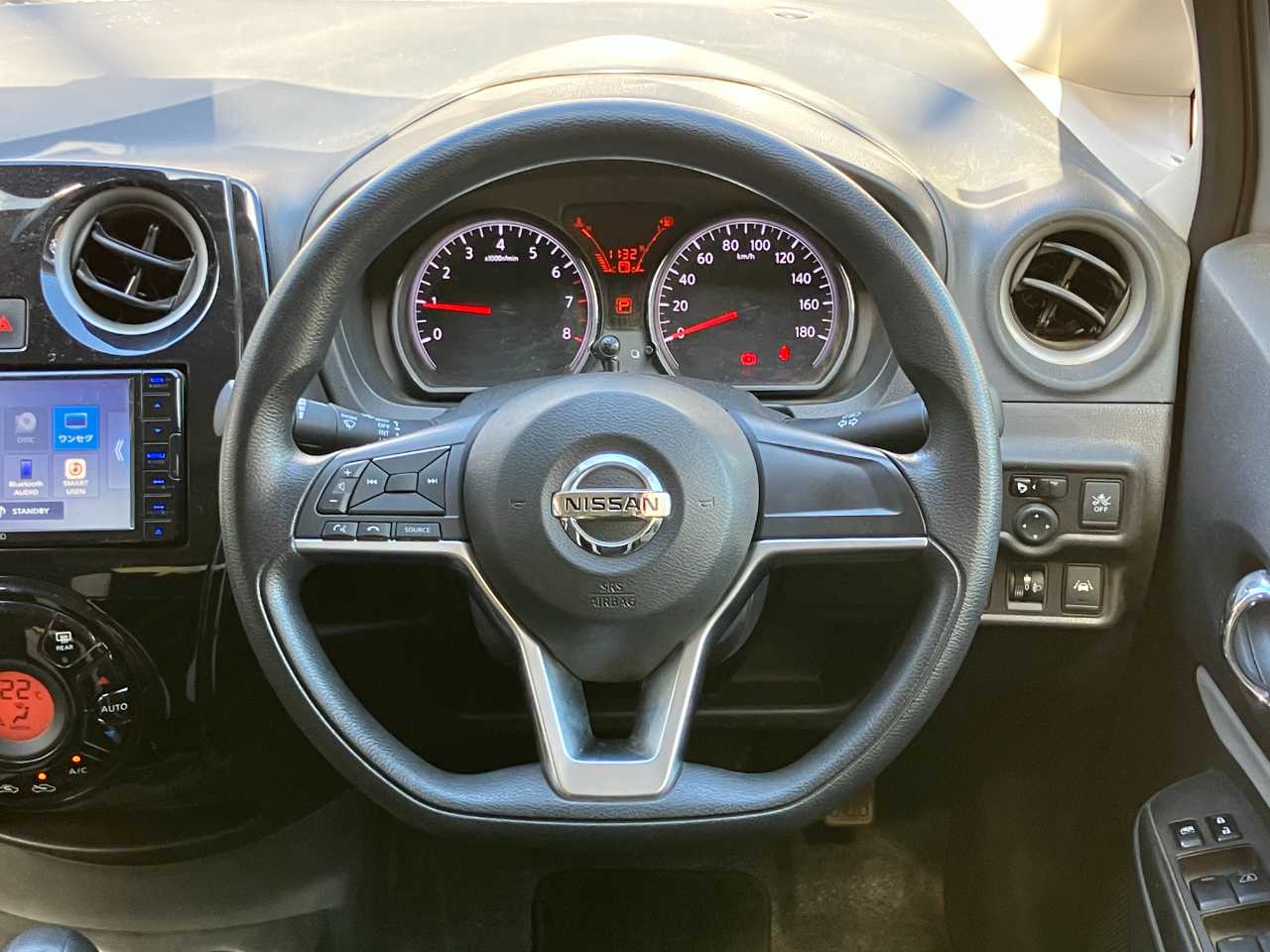 日産 ノート　ＨＢ
