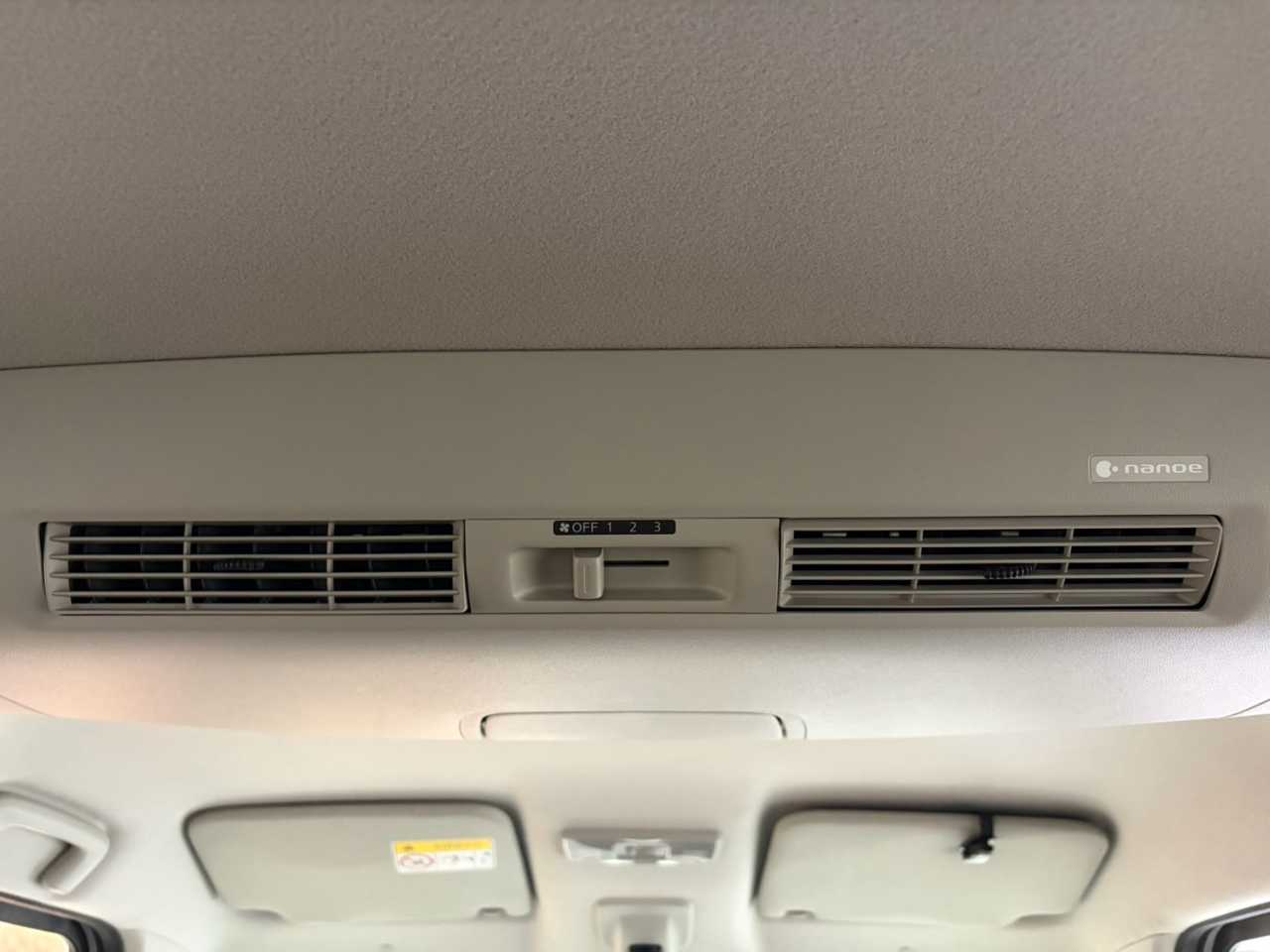 日産 デイズ　ルークス