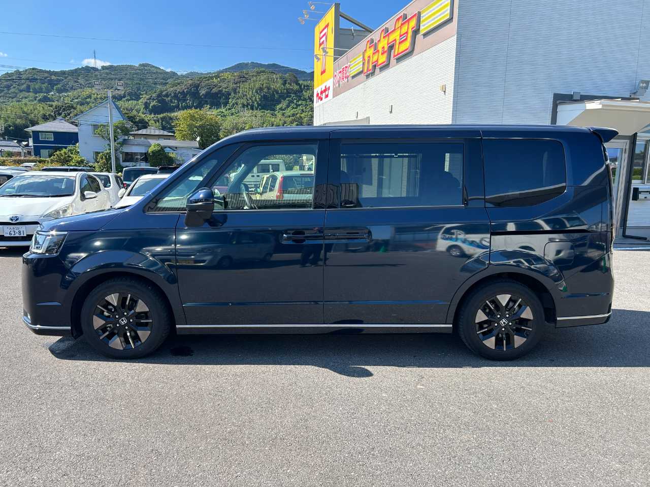 ホンダ ステップワゴン　スパーダ　ハイブリッド