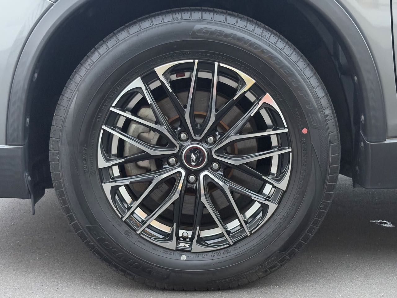 日産 エクストレイル　ハイブリッド