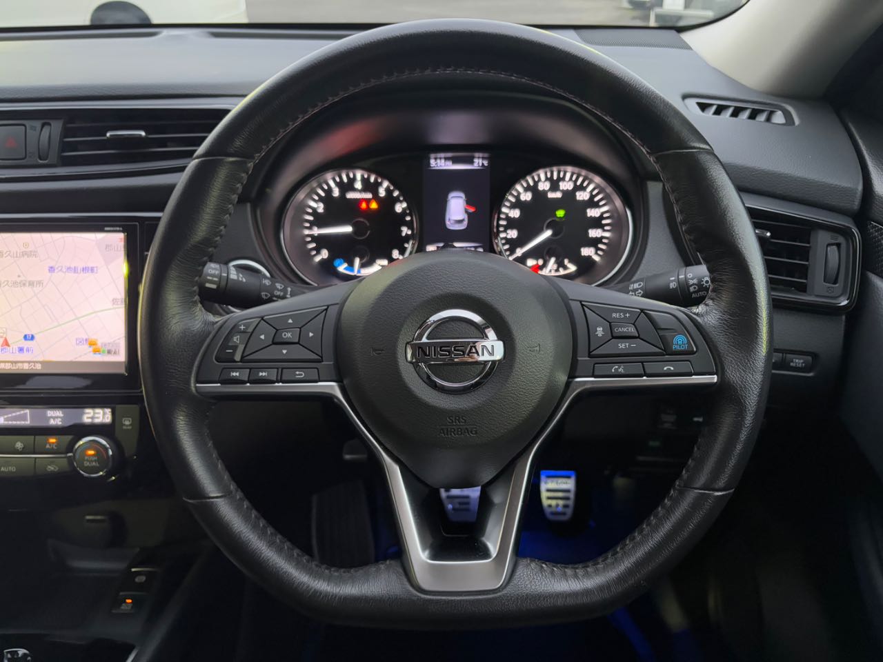日産 エクストレイル　ハイブリッド