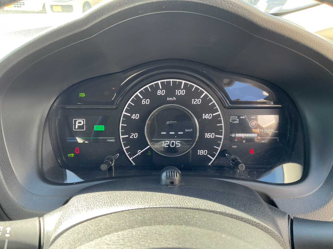 日産 ノート　ＨＢ