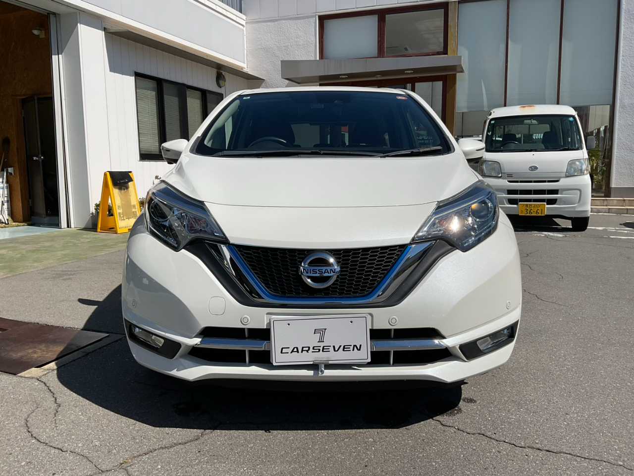 日産 ノート　ＨＢ