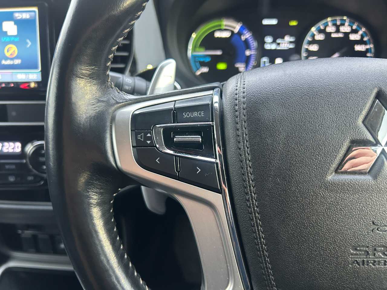 三菱 アウトランダーＰＨＥＶ