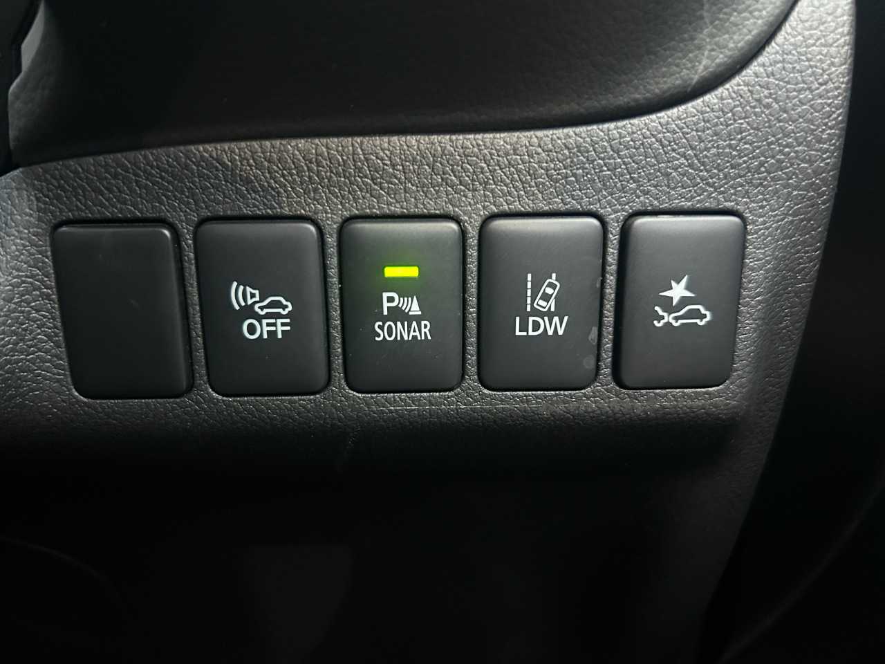 三菱 アウトランダーＰＨＥＶ