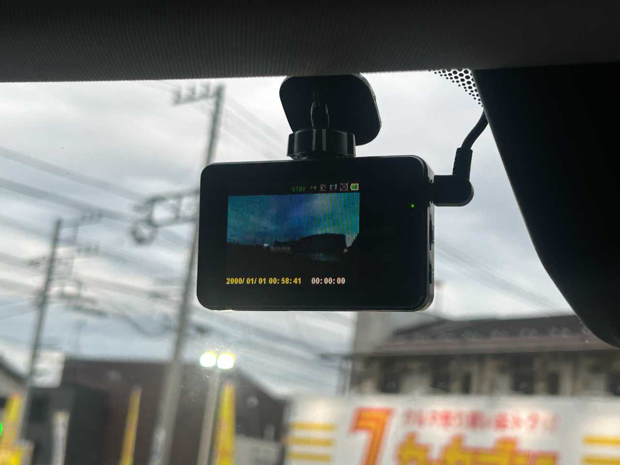 三菱 アウトランダーＰＨＥＶ