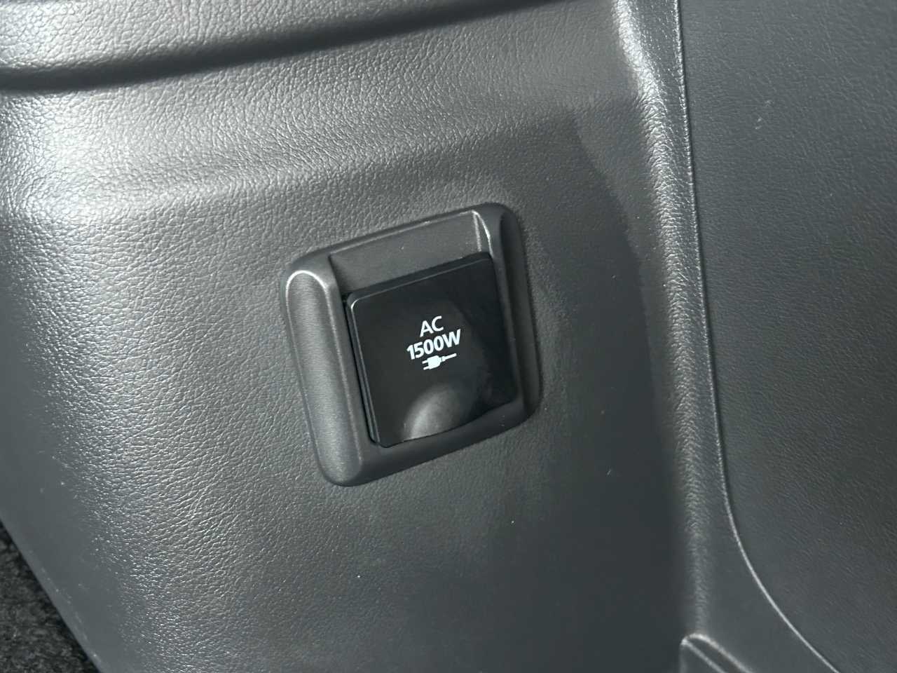 三菱 アウトランダーＰＨＥＶ