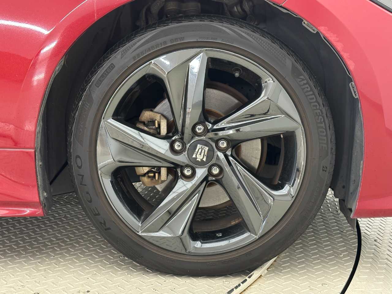 トヨタ クラウン　ハイブリッド