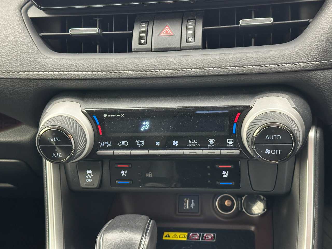 トヨタ ＲＡＶ４　ハイブリッド