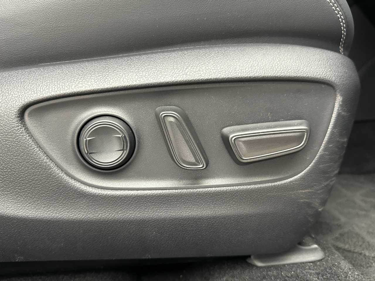 トヨタ ＲＡＶ４　ハイブリッド
