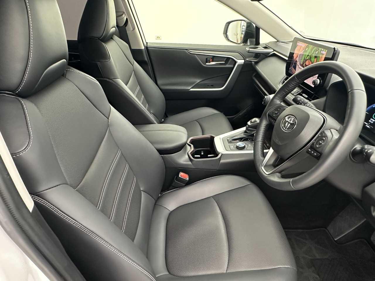 トヨタ ＲＡＶ４　ハイブリッド