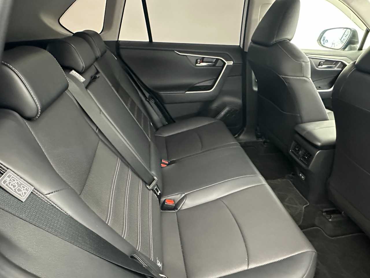 トヨタ ＲＡＶ４　ハイブリッド