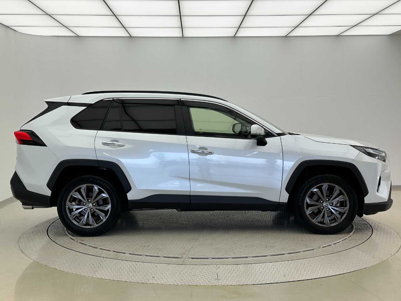 トヨタ ＲＡＶ４　ハイブリッド