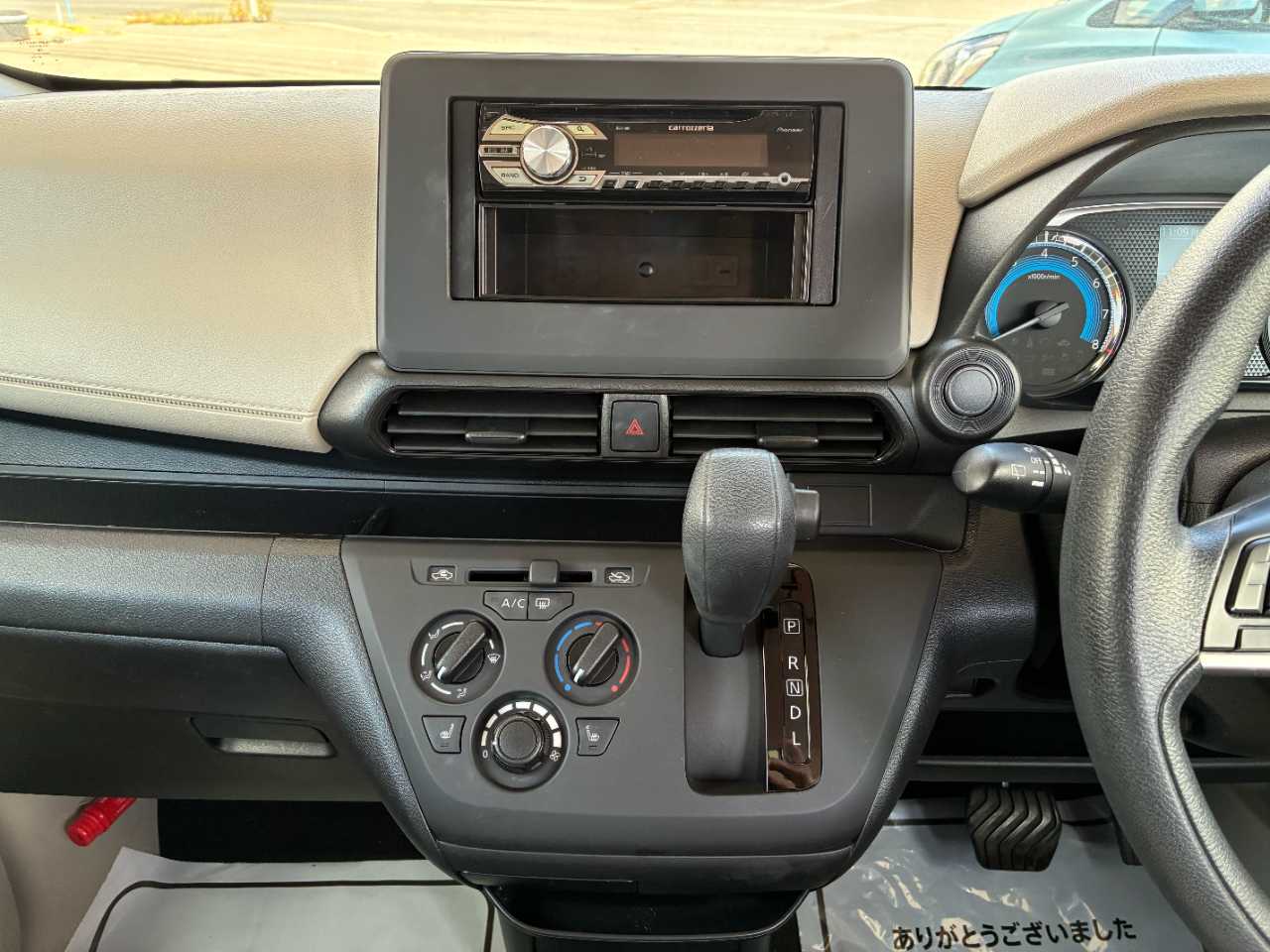 日産 デイズ