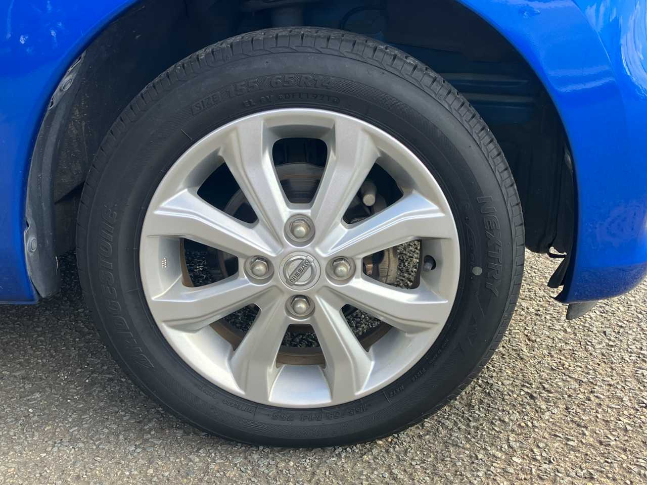 日産 デイズ