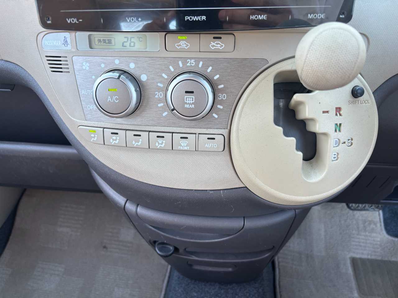 トヨタ シエンタ