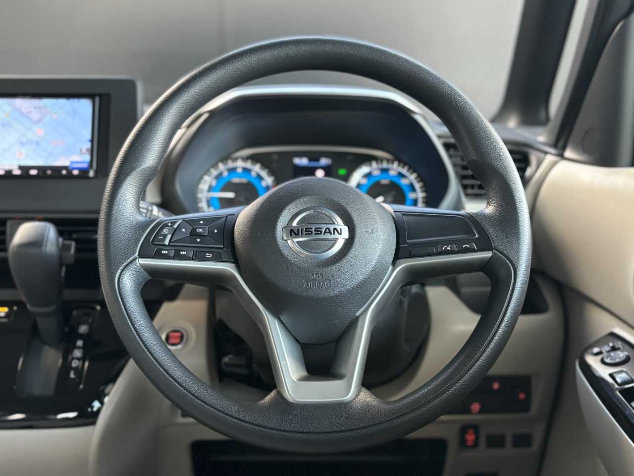 日産 ルークス