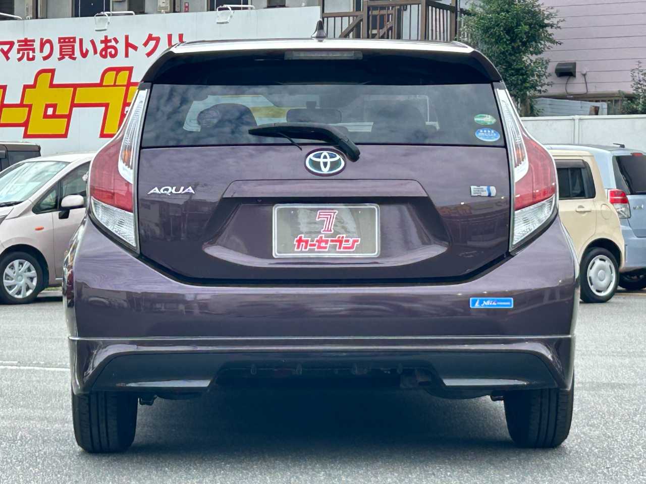 トヨタ アクア