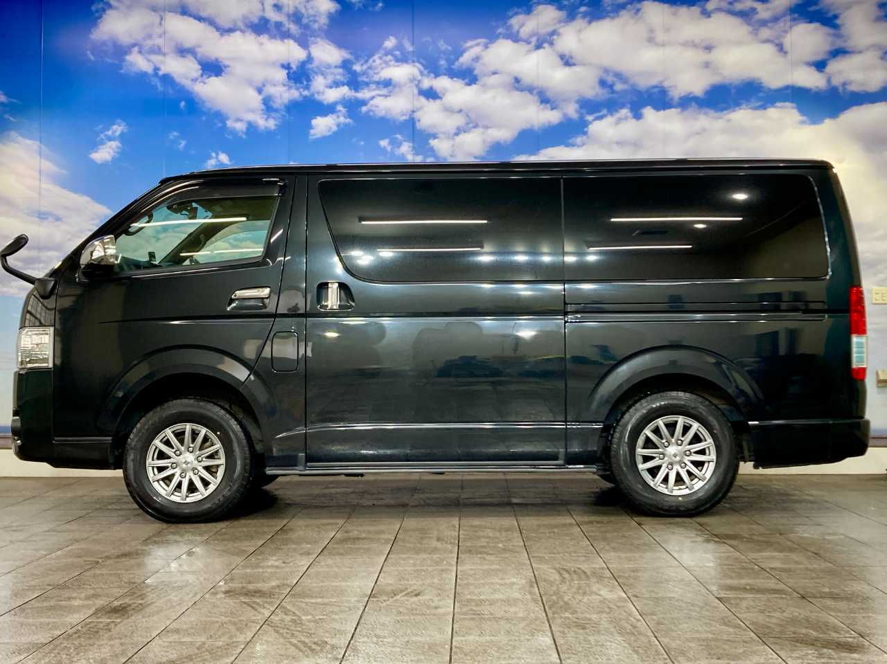 トヨタ ハイエースバン