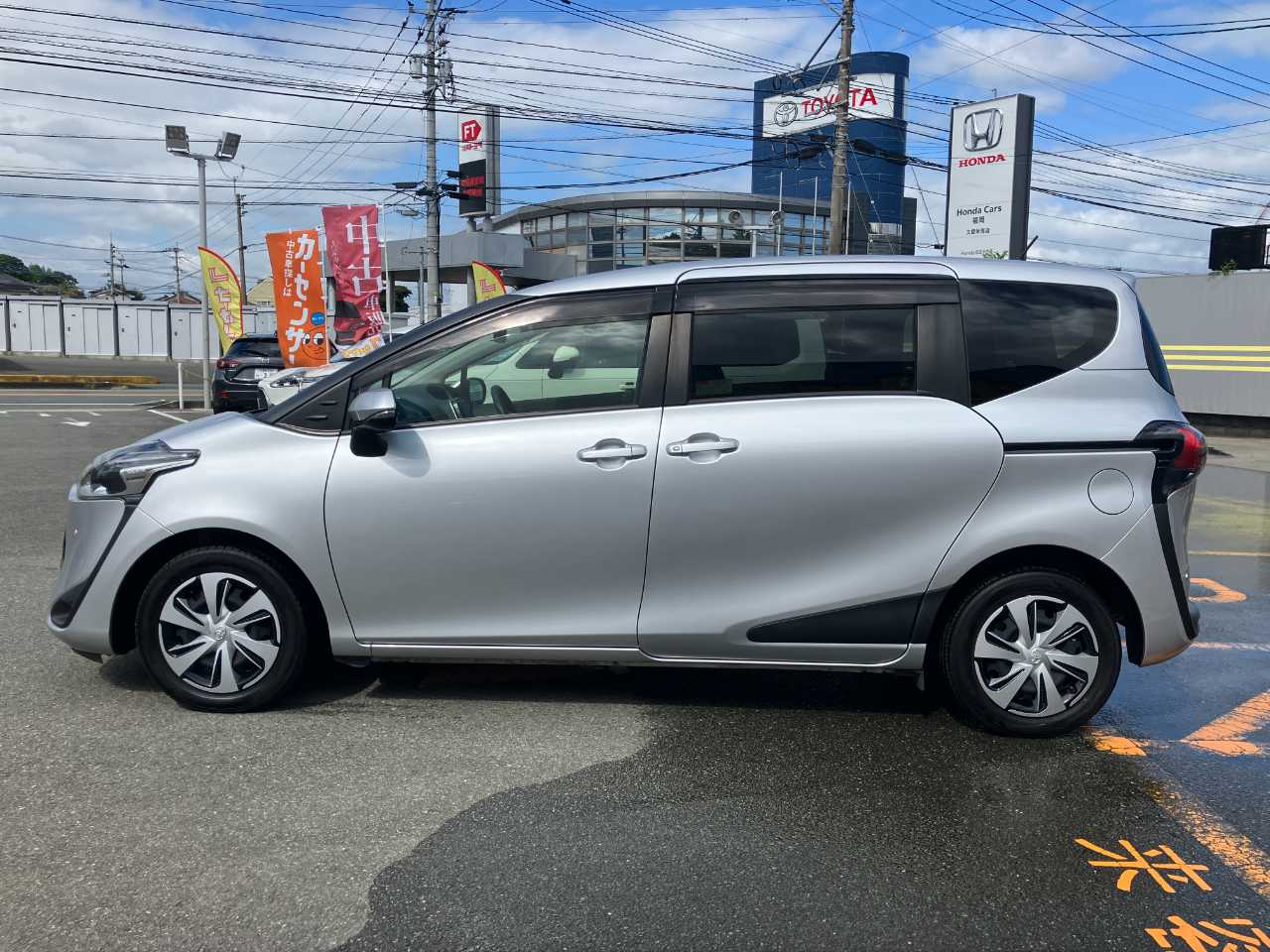トヨタ シエンタ　ハイブリッド