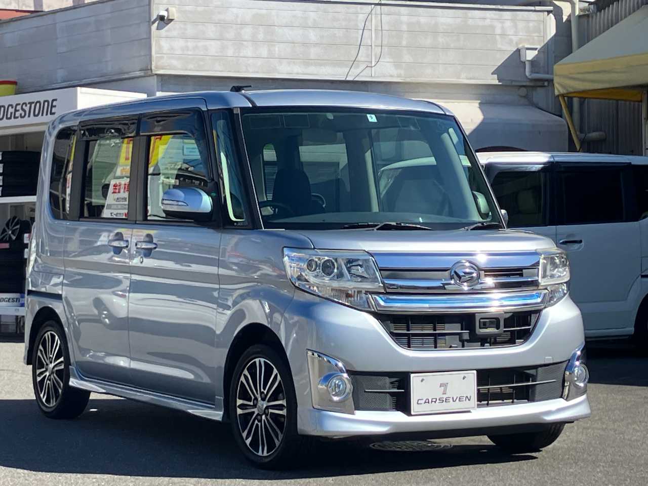 ダイハツ タント