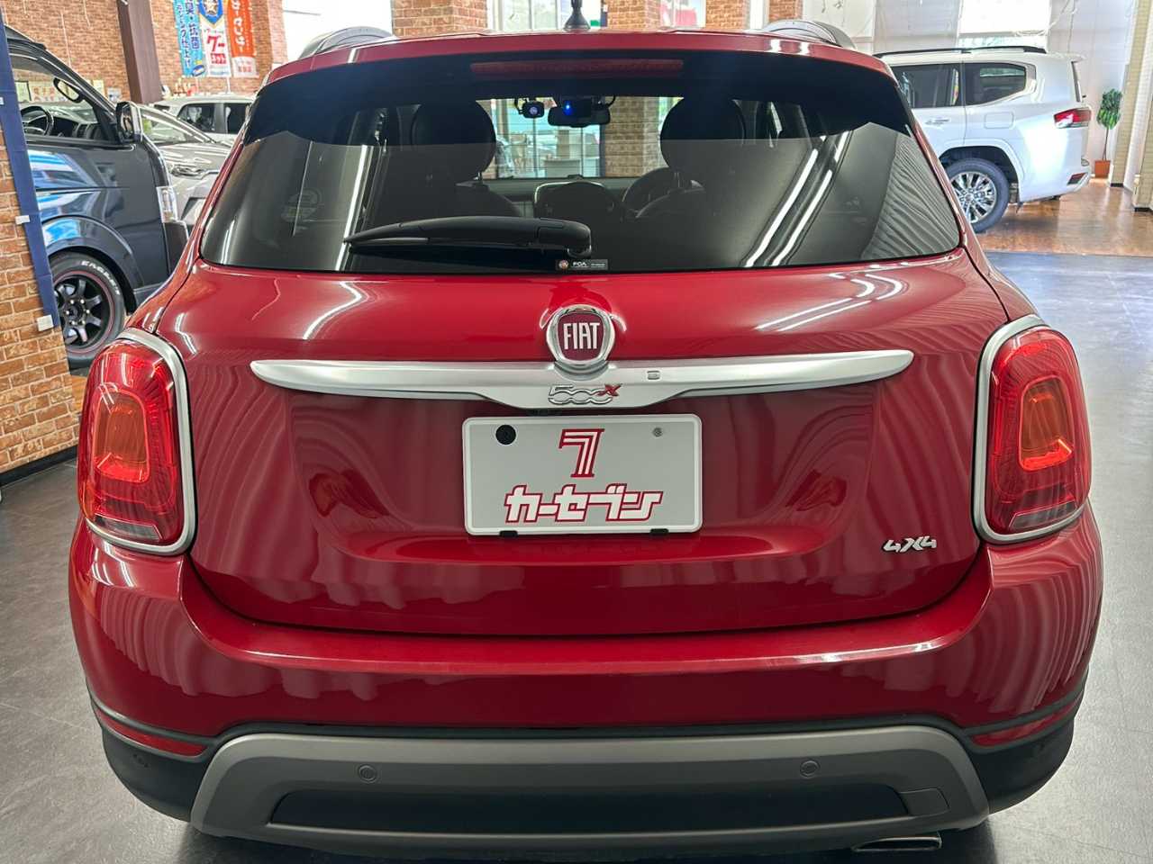 フィアット フィアット　５００Ｘ　ＳＵＶ