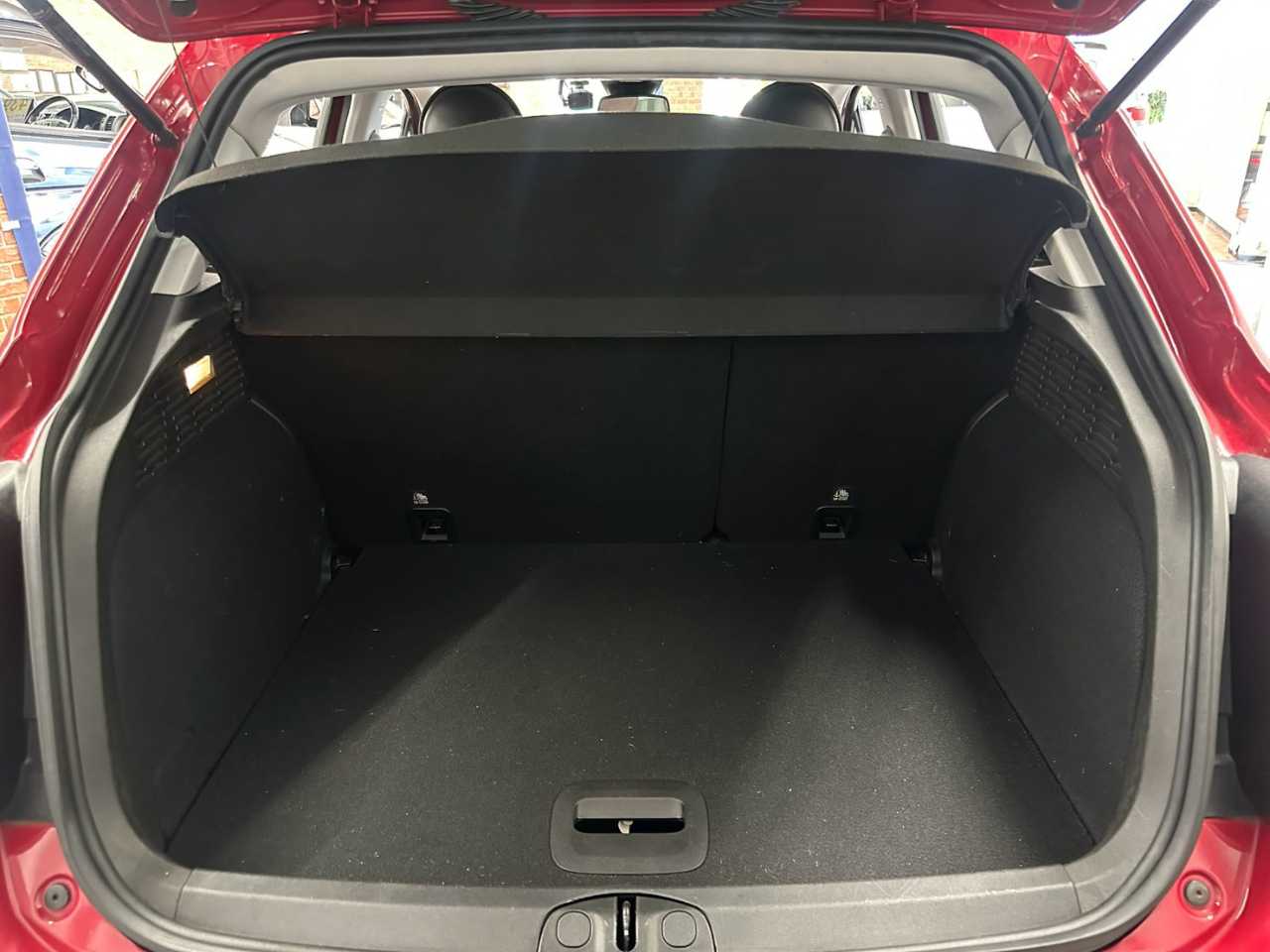 フィアット フィアット　５００Ｘ　ＳＵＶ