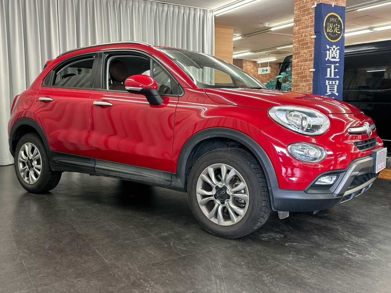フィアット フィアット　５００Ｘ　ＳＵＶ