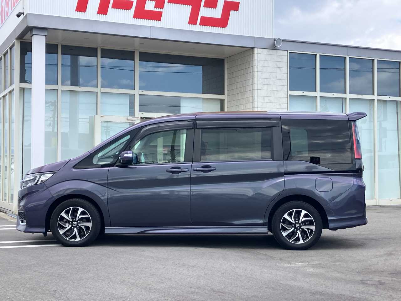 ホンダ ステップワゴン　スパーダ