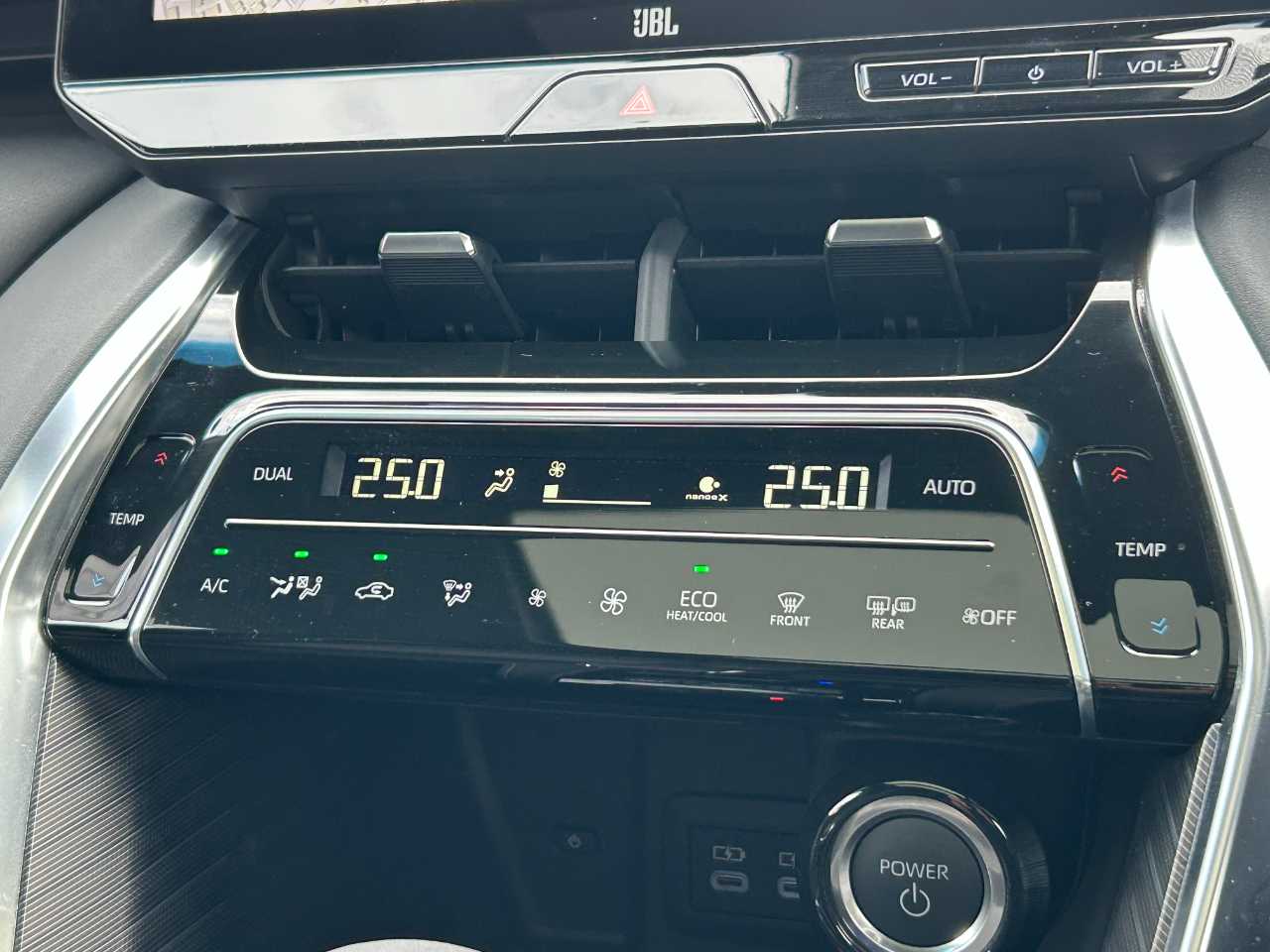 トヨタ ハリアーＰＨＥＶ