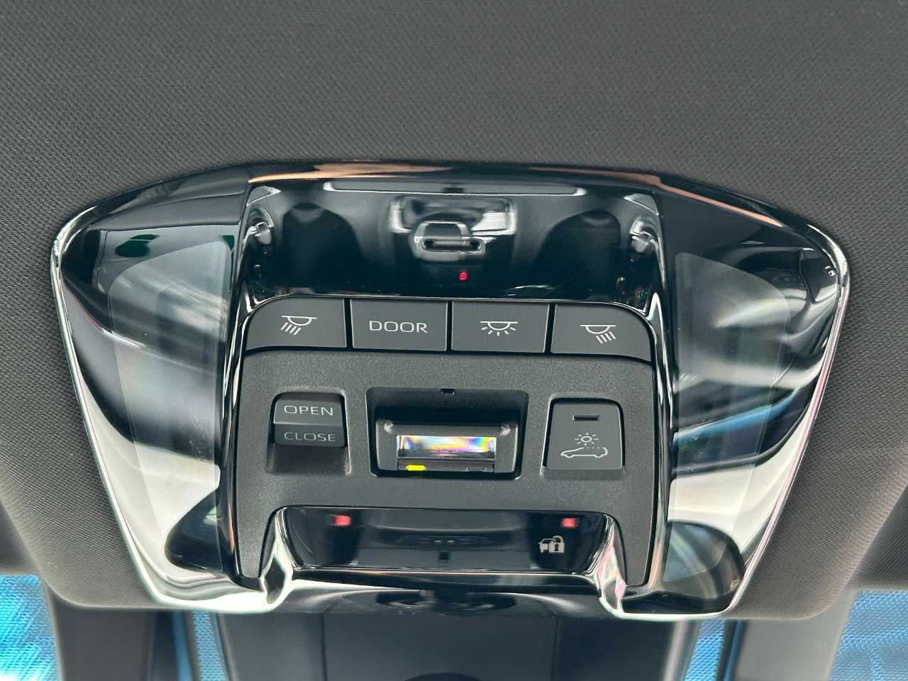 トヨタ ハリアーＰＨＥＶ