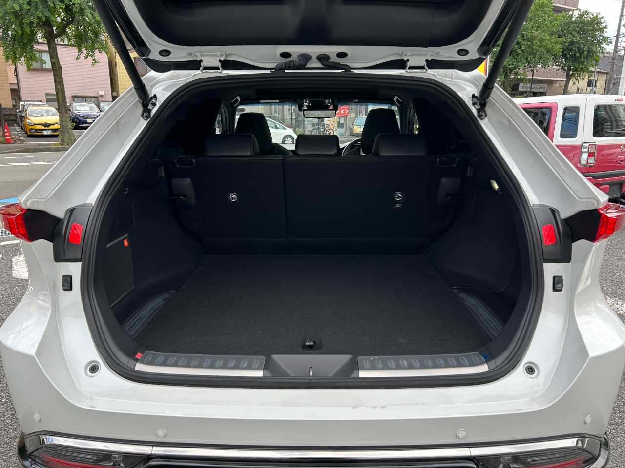 トヨタ ハリアーＰＨＥＶ
