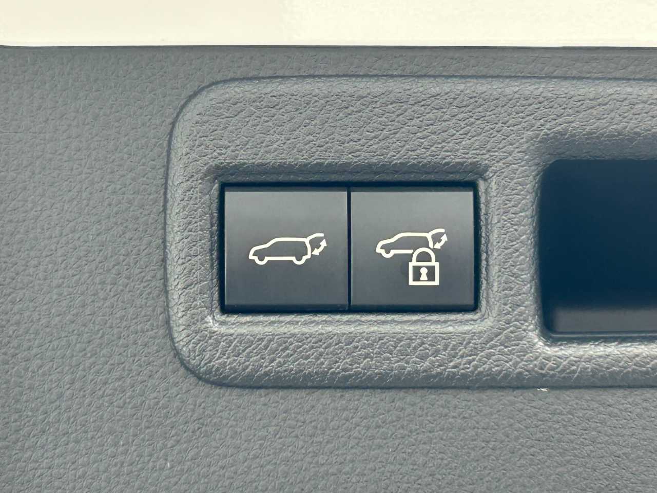 トヨタ ハリアーＰＨＥＶ
