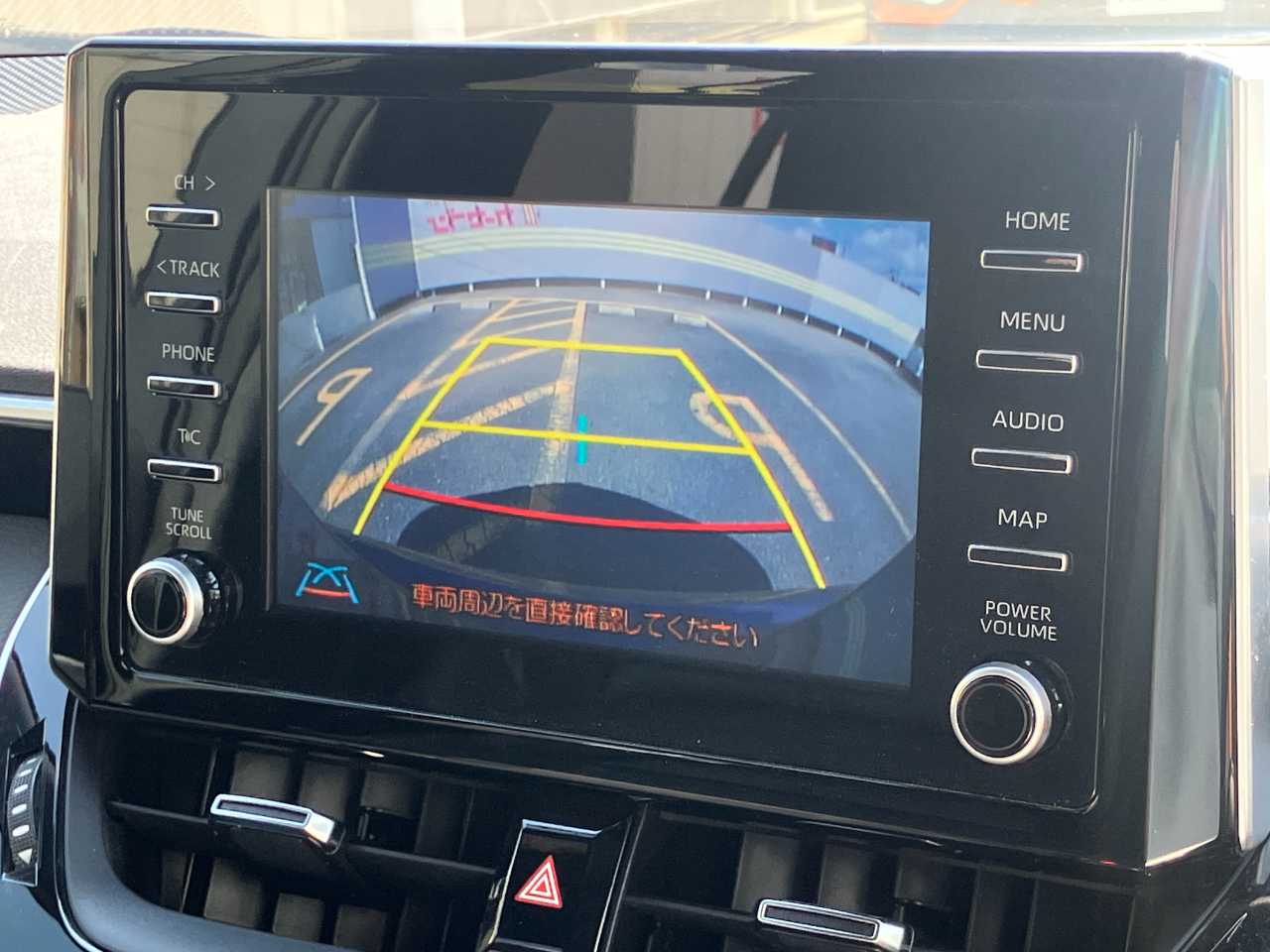 トヨタ カローラスポーツ　ハイブリッド