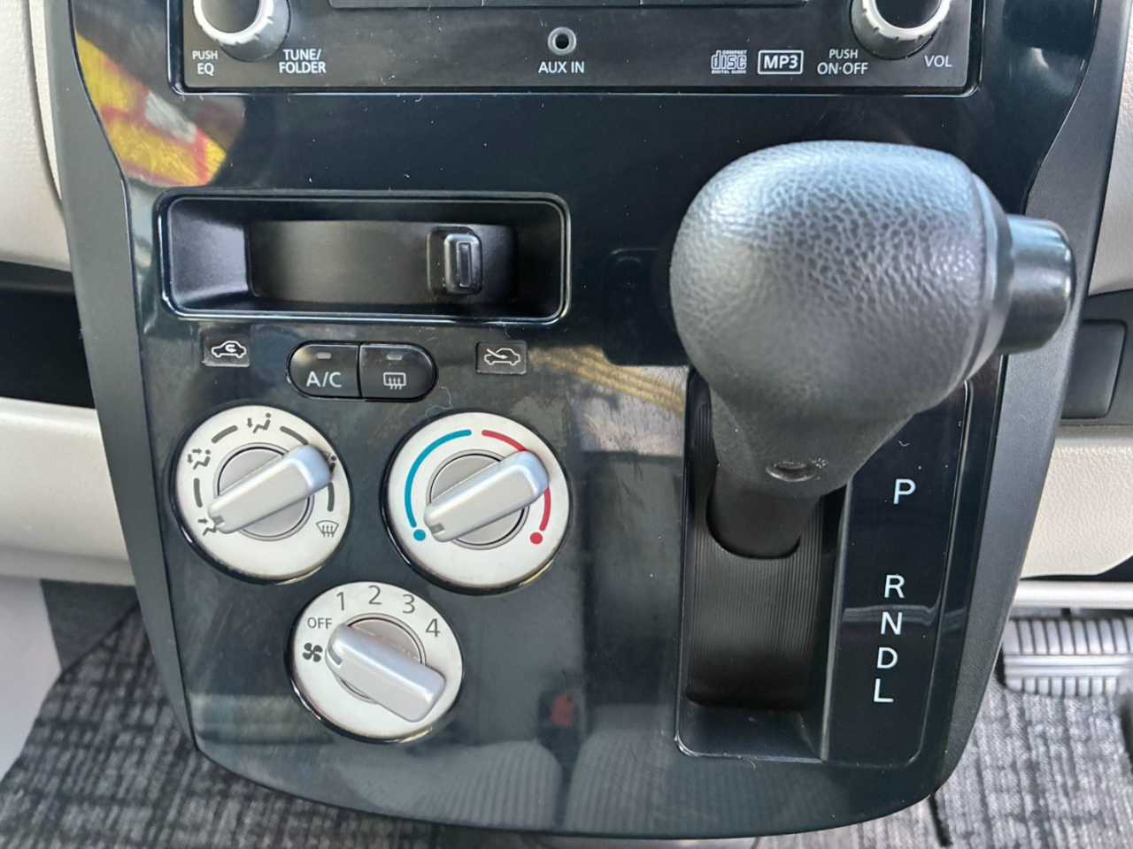 日産 デイズ