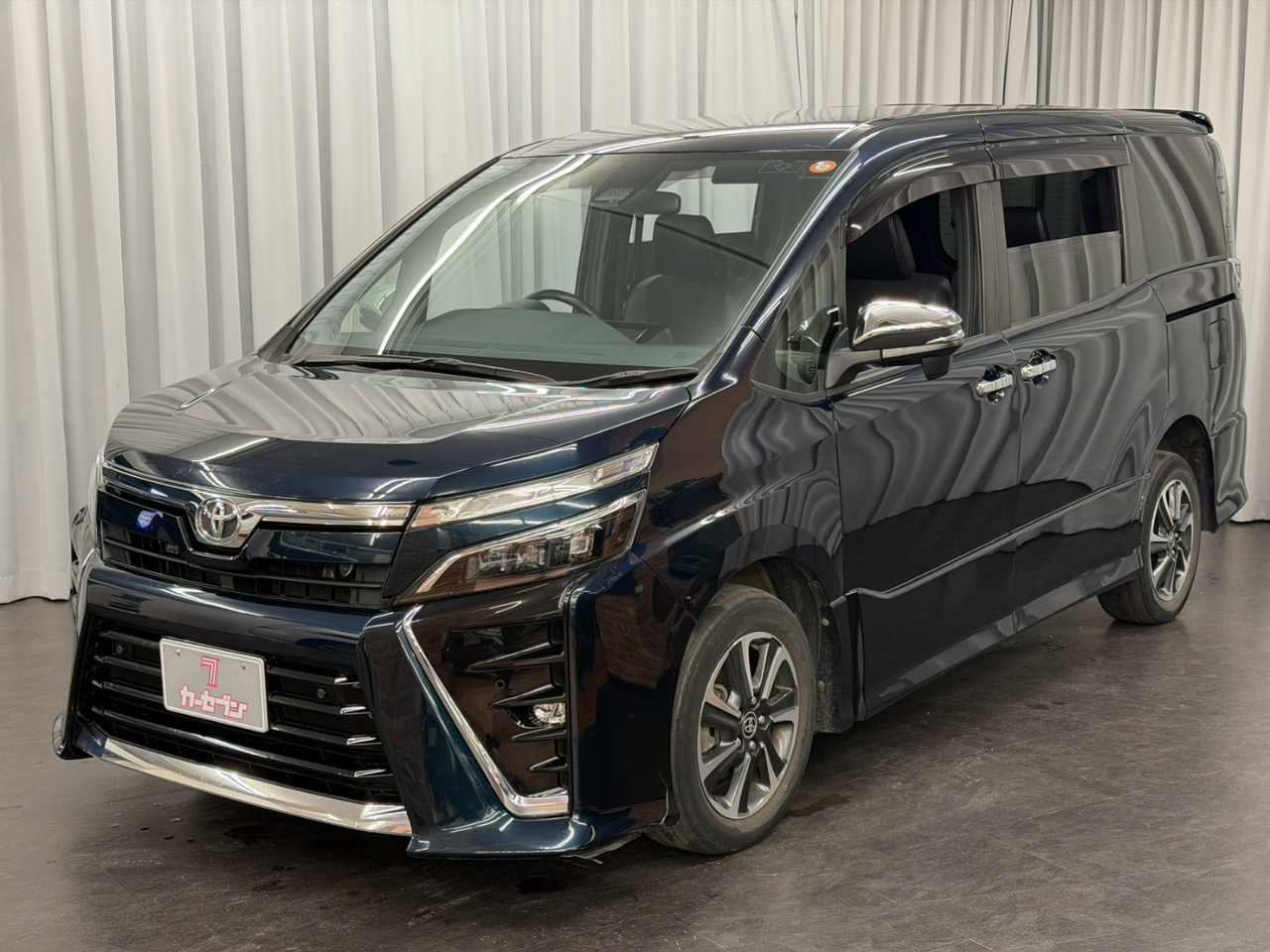 トヨタ ヴォクシー