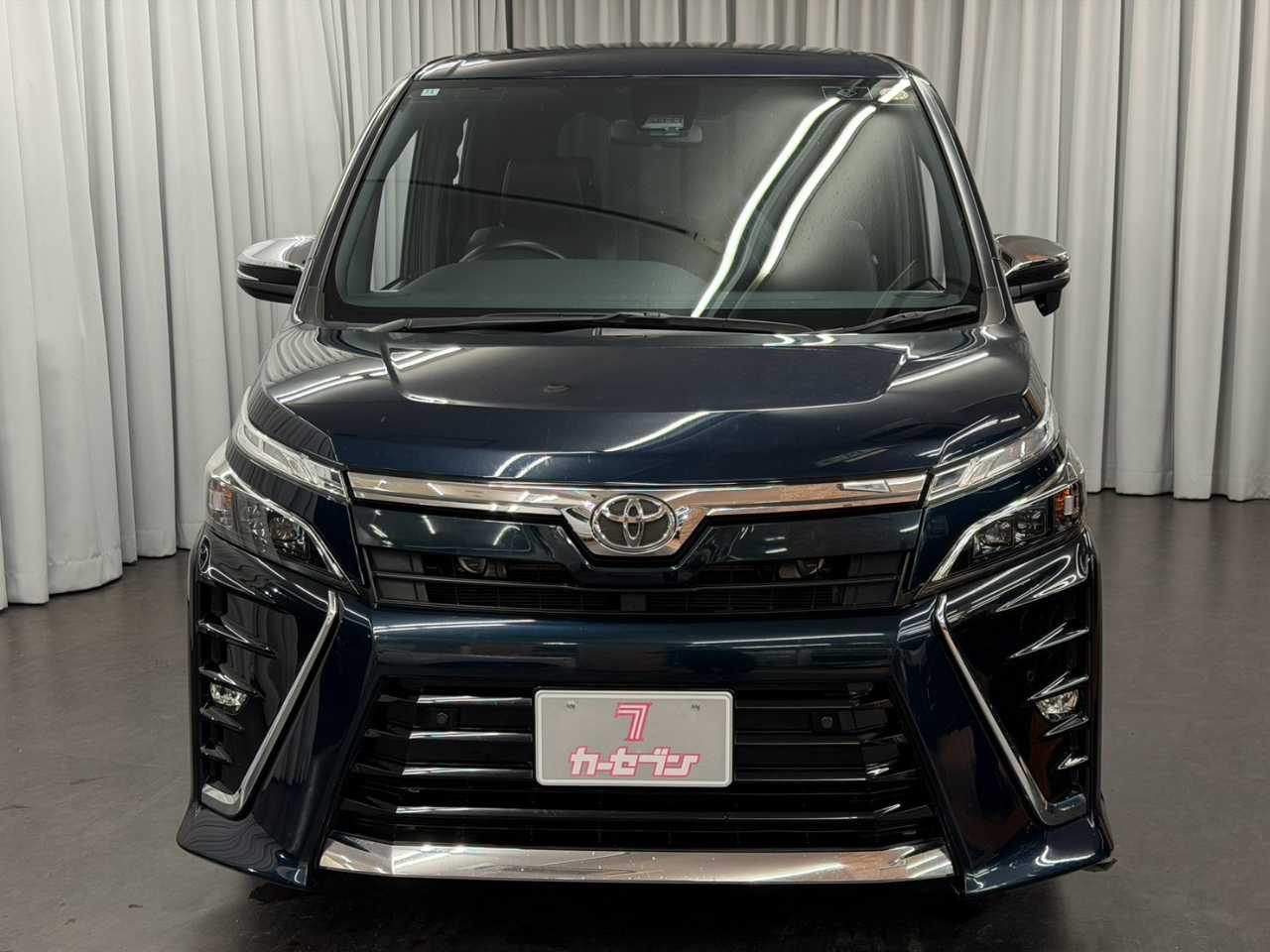 トヨタ ヴォクシー