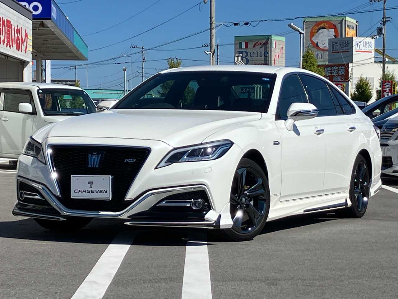 トヨタ クラウン　ハイブリッド