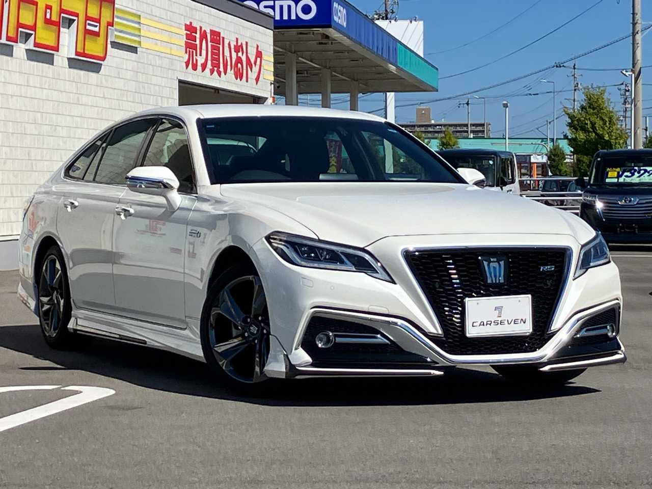 トヨタ クラウン　ハイブリッド