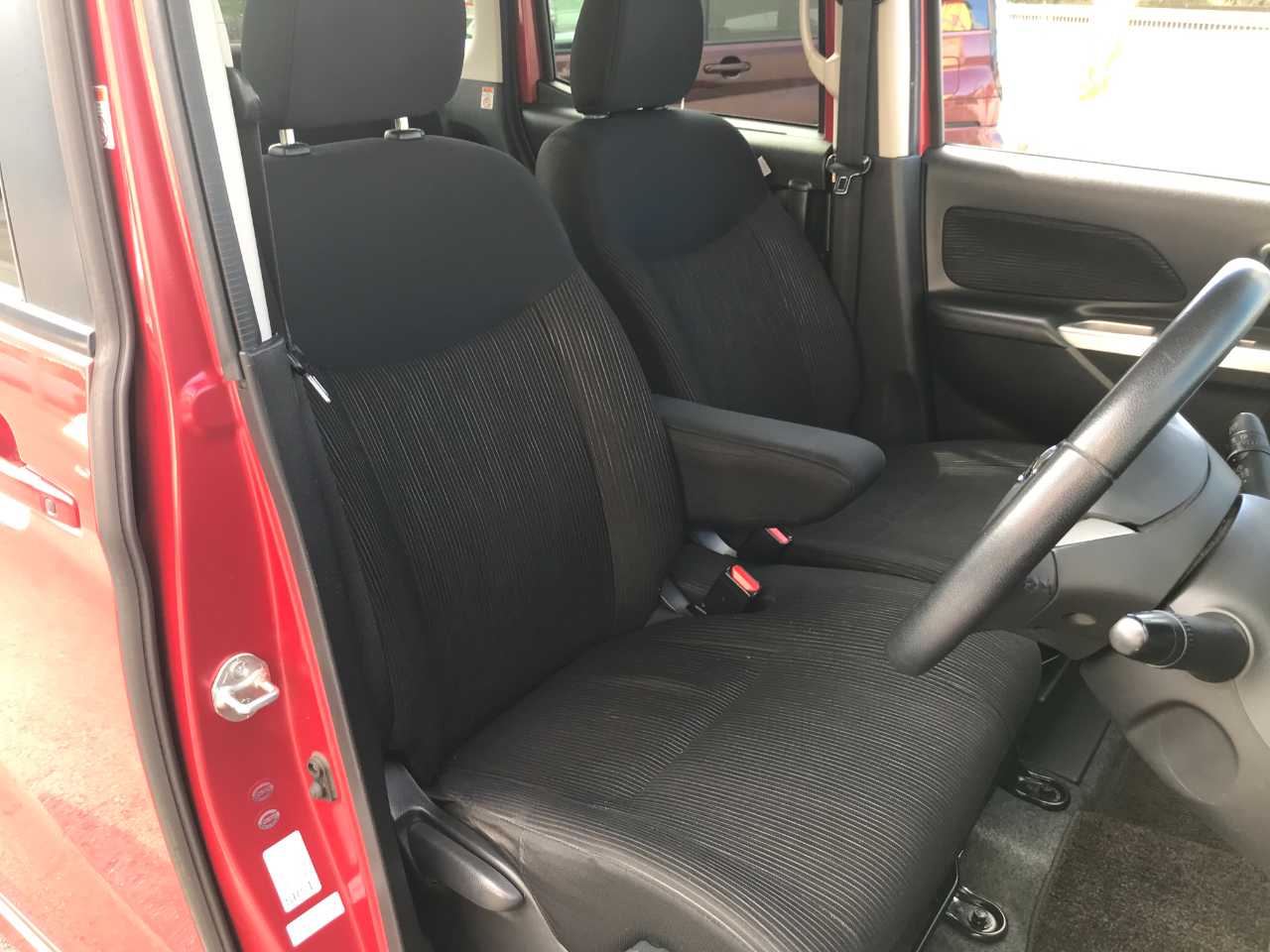 日産 デイズ　ルークス