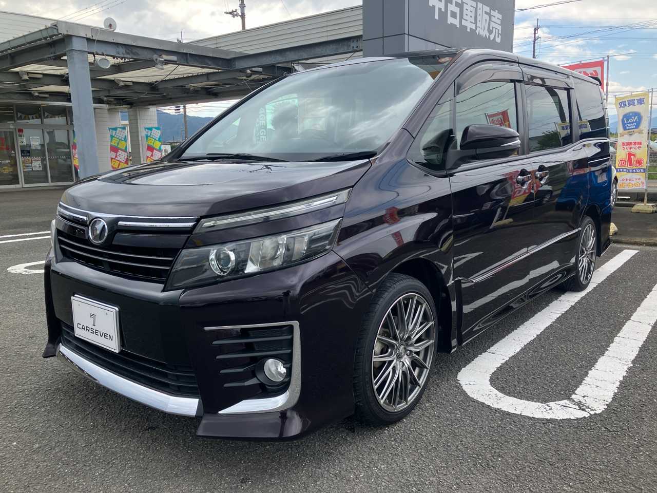 トヨタ ヴォクシー