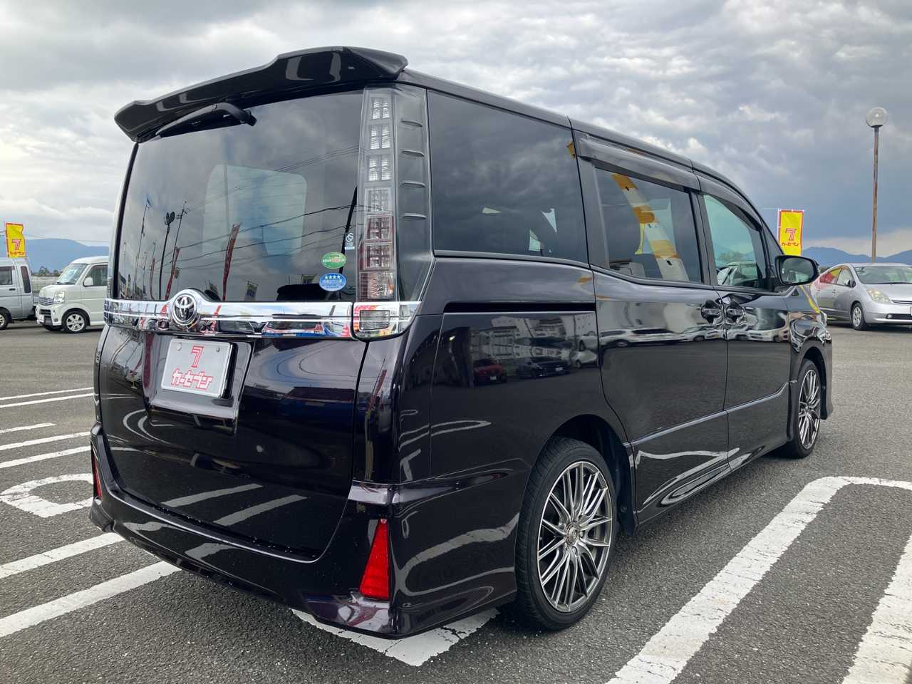 トヨタ ヴォクシー
