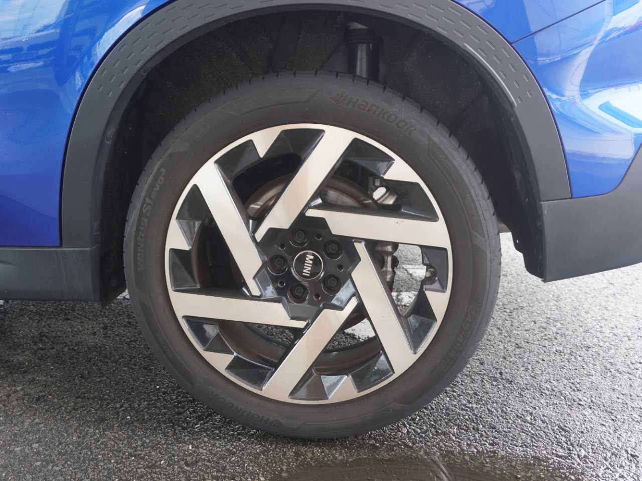 ＭＩＮＩ ＢＭＷ　ミニ　ＳＵＶ
