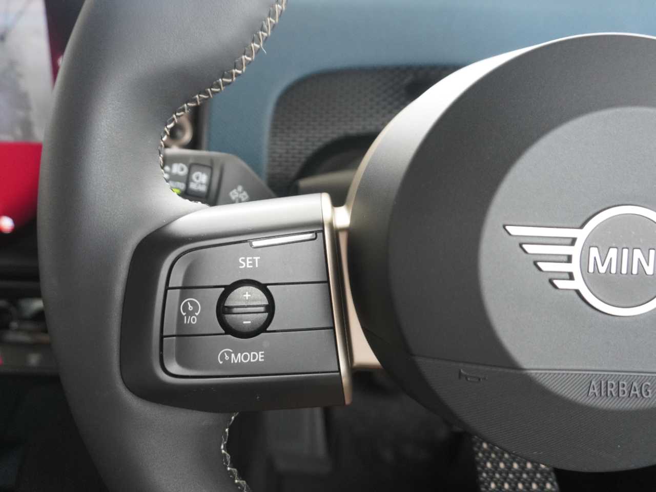ＭＩＮＩ ＢＭＷ　ミニ　ＳＵＶ