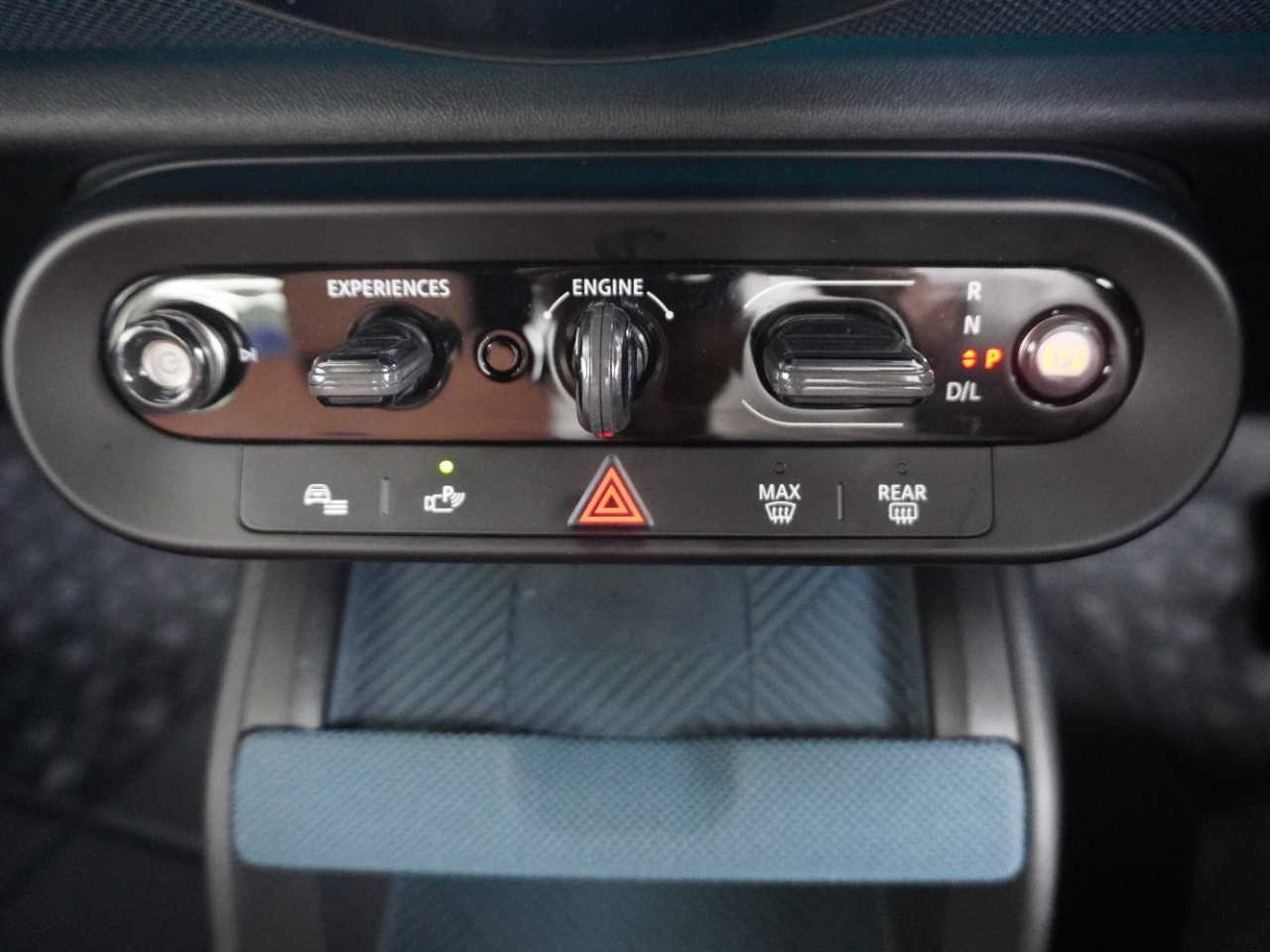 ＭＩＮＩ ＢＭＷ　ミニ　ＳＵＶ