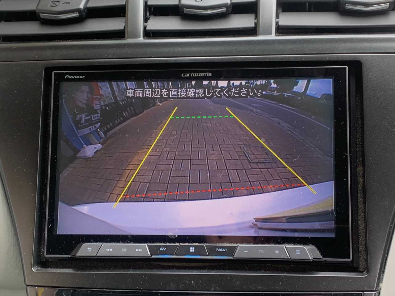 トヨタ プリウス　アルファ