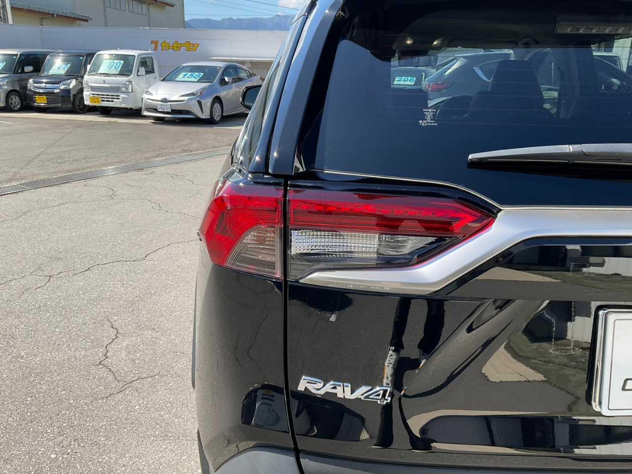 トヨタ RAV4 ハイブリッド G 2024年式 16,700km 長野県の中古車