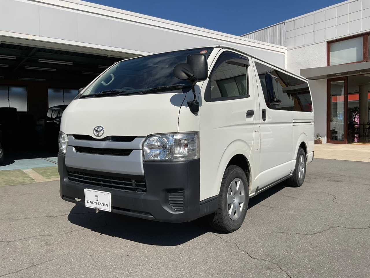 トヨタ ハイエースバン
