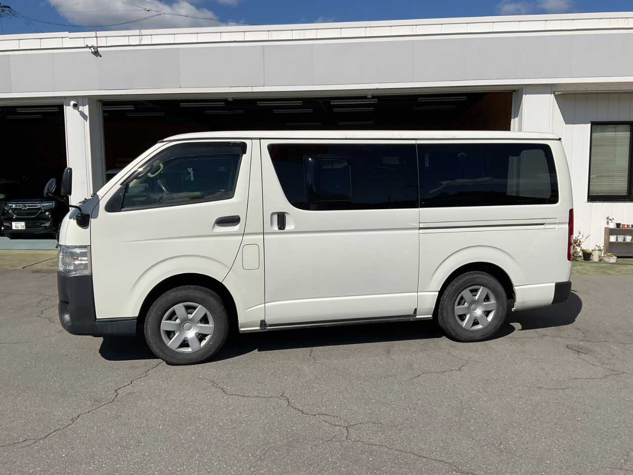 トヨタ ハイエースバン