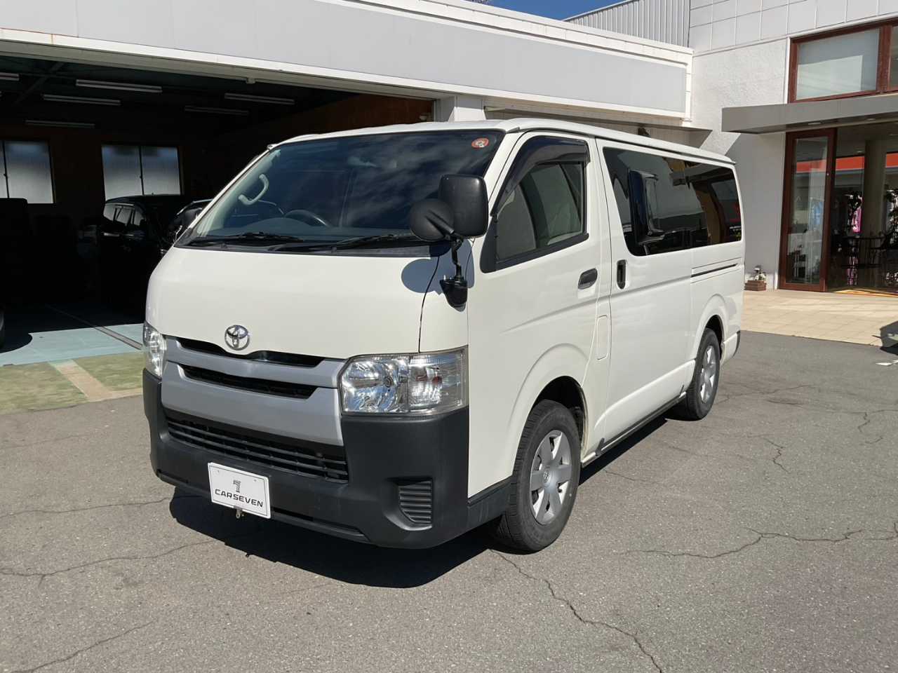 トヨタ ハイエースバン